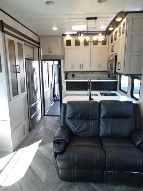 2022 Heartland 2022 Heartland Cyclone - thumbnail 26