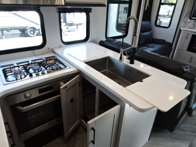 2022 Heartland 2022 Heartland Cyclone - thumbnail 39