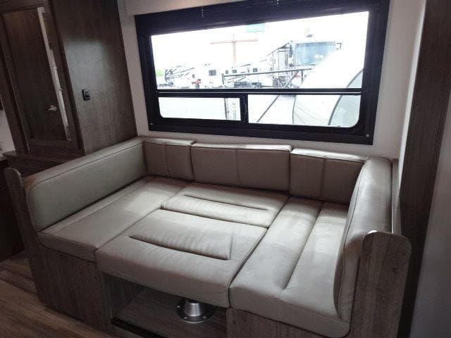 2026 Jayco 2026 Jayco Redhawk Se - thumbnail 16