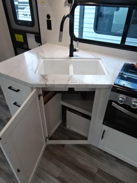 2026 Jayco 2026 Jayco Jay Flight SLX - thumbnail 18