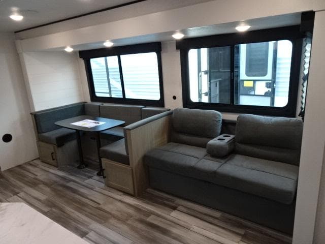 2026 Jayco 2026 Jayco Jay Flight SLX - thumbnail 22