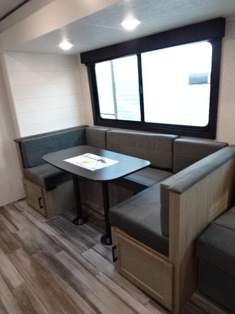 2026 Jayco 2026 Jayco Jay Flight SLX - thumbnail 25