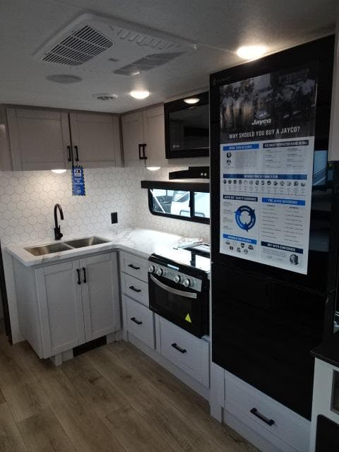 2026 Jayco 2026 Jayco Jay Feather - thumbnail 32