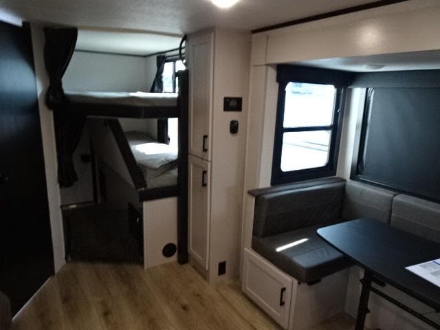 2026 Jayco 2026 Jayco Jay Feather - thumbnail 28