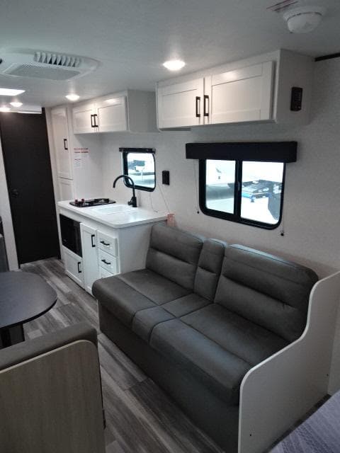 2026 Jayco 2026 Jayco Jay Flight SLX - thumbnail 15