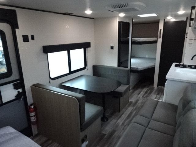 2026 Jayco 2026 Jayco Jay Flight SLX - thumbnail 24