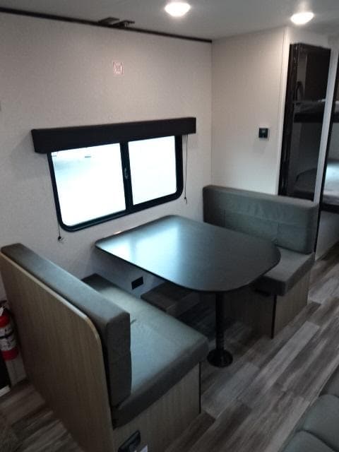 2026 Jayco 2026 Jayco Jay Flight SLX - thumbnail 25