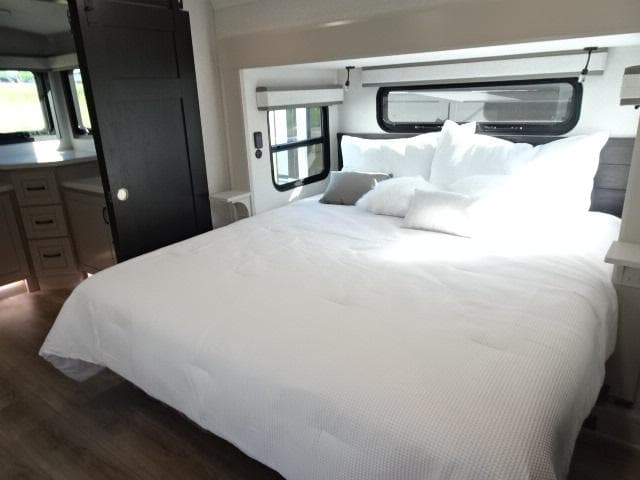 2026 Jayco 2026 Jayco North Point - thumbnail 48