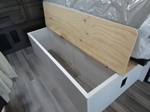 2026 Jayco 2026 Jayco Redhawk SE - thumbnail 26