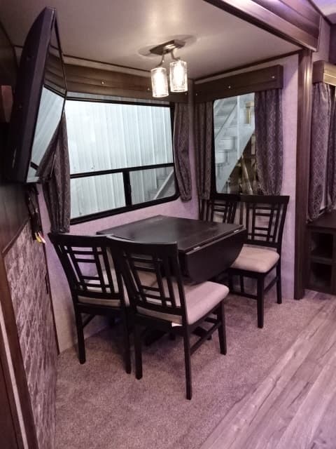 2018 Cherokee 2018 Cherokee Arctic Wolf - thumbnail 20