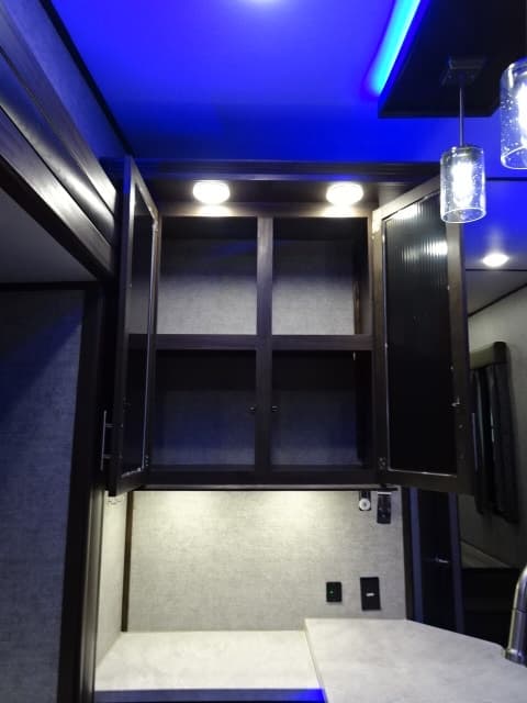 2018 Cherokee 2018 Cherokee Arctic Wolf - thumbnail 33