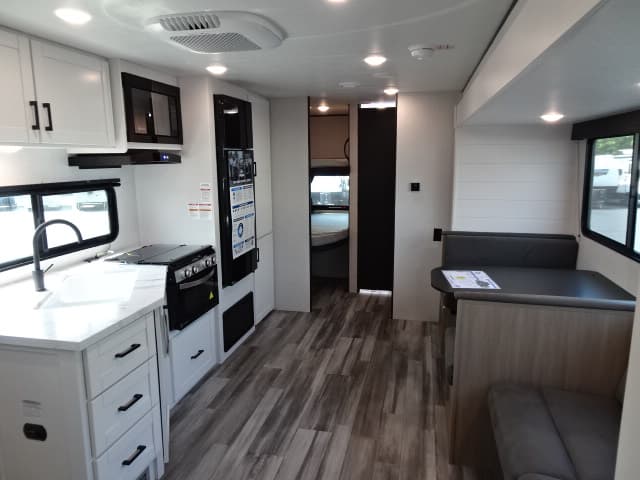 2026 Jayco 2026 Jayco Jay Flight SLX - thumbnail 16