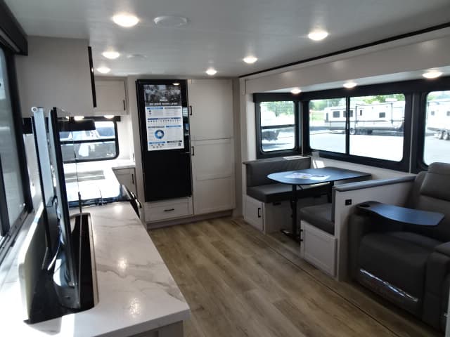 2026 Jayco 2026 Jayco Jay Feather - thumbnail 11