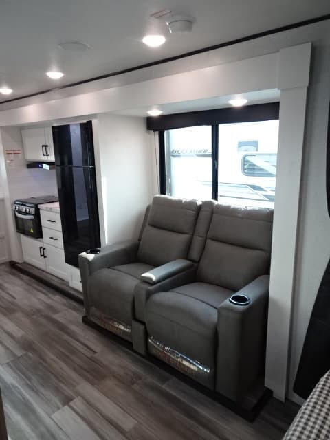 2026 Jayco 2026 Jayco Jay Flight SLX - thumbnail 16