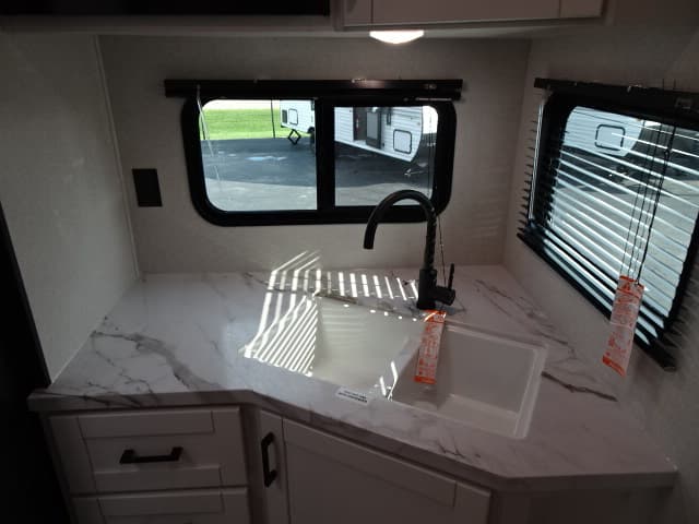 2026 Jayco 2026 Jayco Jay Flight SLX - thumbnail 31