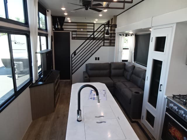 2026 Jayco 2026 Jayco Jay Flight Bungalow - thumbnail 9