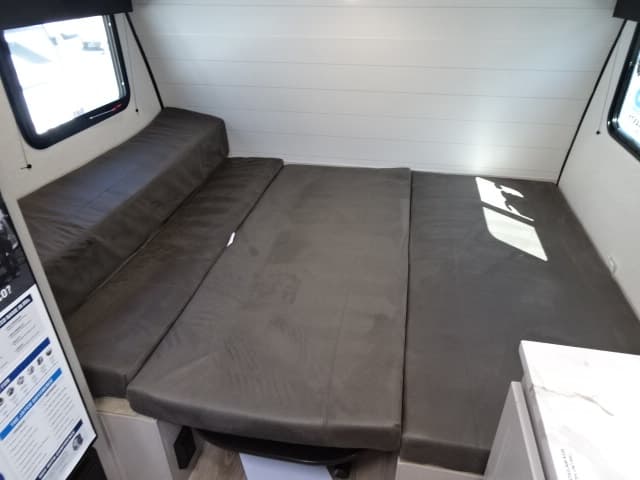 2026 Jayco 2026 Jayco Jay Feather Air Sl - thumbnail 10