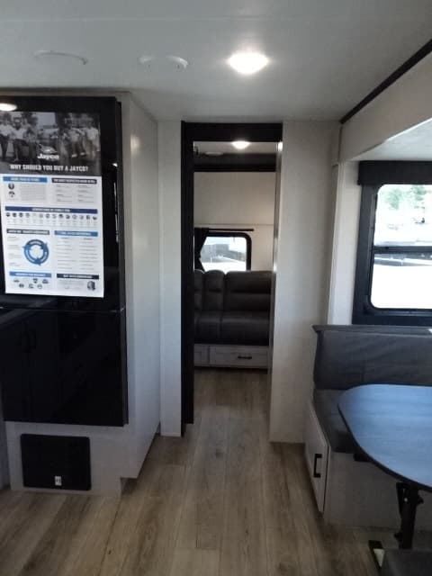 2026 Jayco 2026 Jayco Jay Feather - thumbnail 31