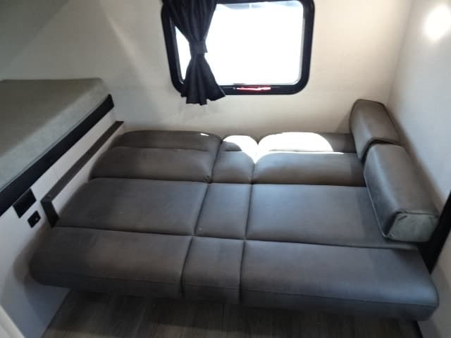 2026 Jayco 2026 Jayco Jay Feather - thumbnail 35