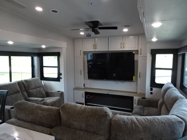 2026 Jayco 2026 Jayco Eagle - thumbnail 13