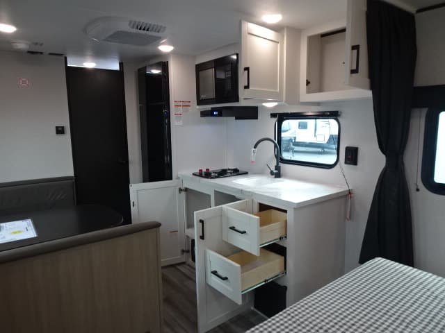 2026 Jayco 2026 Jayco Jay Flight SLX - thumbnail 17