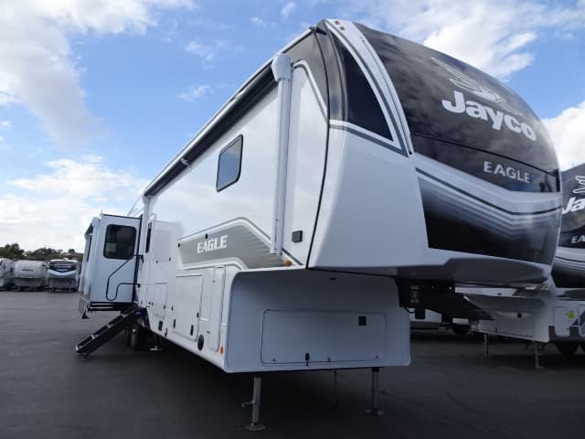 2026 Jayco Eagle 355MBQS