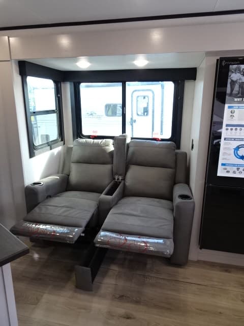 2026 Jayco 2026 Jayco Jay Feather - thumbnail 21