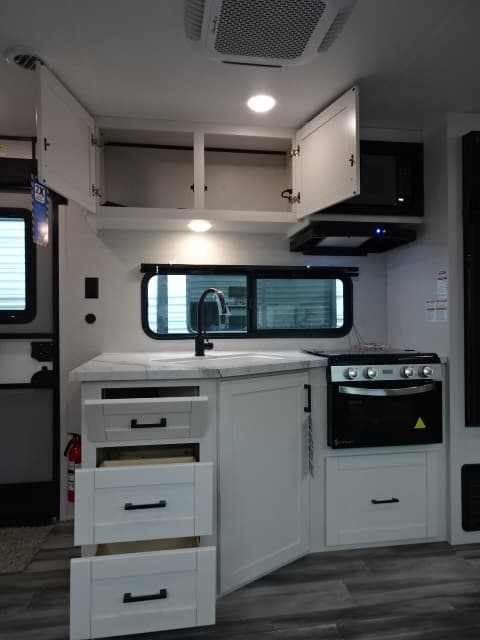 2026 Jayco 2026 Jayco Jay Flight SLX - thumbnail 11