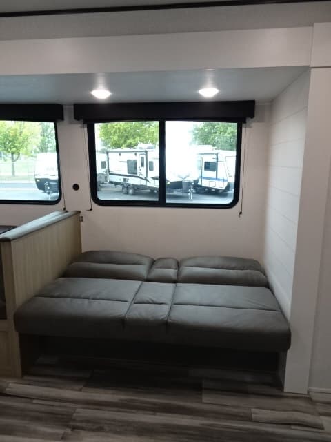 2026 Jayco 2026 Jayco Jay Flight SLX - thumbnail 17