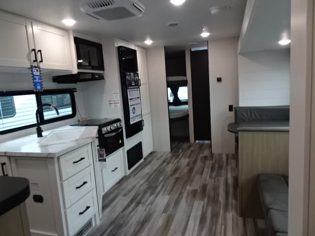 2026 Jayco 2026 Jayco Jay Flight SLX - thumbnail 9