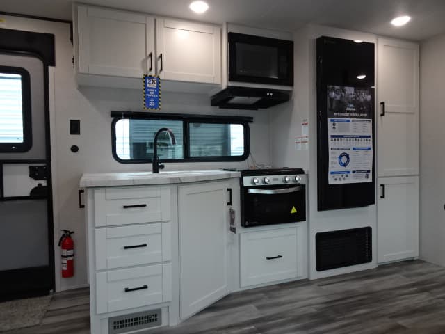 2026 Jayco 2026 Jayco Jay Flight SLX - thumbnail 10