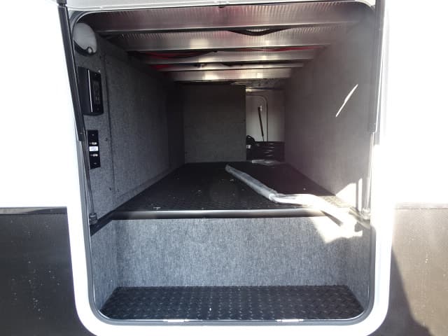 2026 Jayco 2026 Jayco Seismic Toy Hauler - thumbnail 6