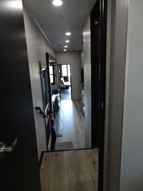 2026 Jayco 2026 Jayco Seismic Toy Hauler - thumbnail 76