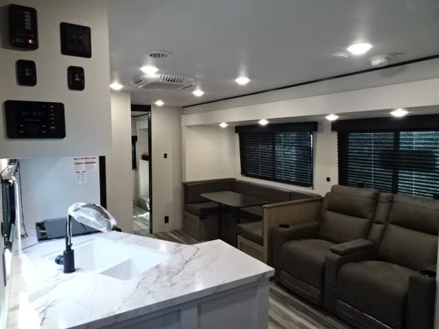 2026 Jayco 2026 Jayco Jay Flight SLX - thumbnail 12