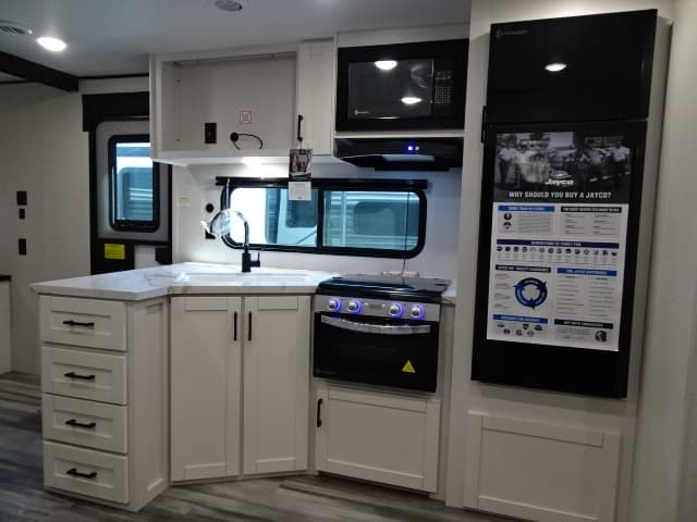 2026 Jayco 2026 Jayco Jay Flight SLX - thumbnail 16