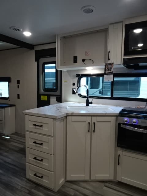 2026 Jayco 2026 Jayco Jay Flight SLX - thumbnail 17