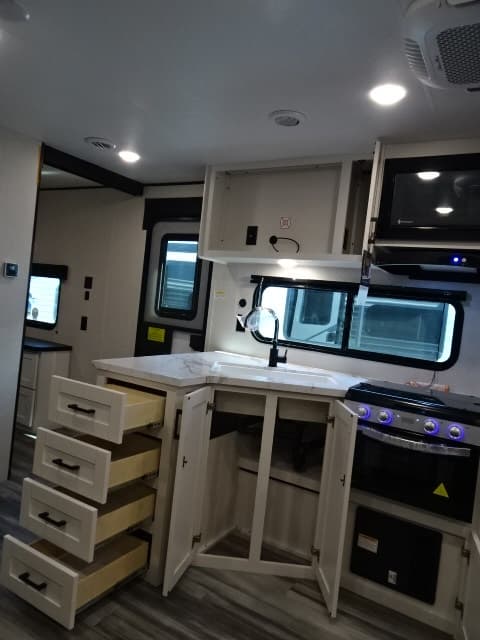 2026 Jayco 2026 Jayco Jay Flight SLX - thumbnail 18