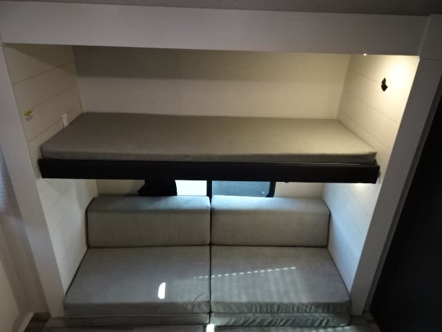 2026 Jayco 2026 Jayco Jay Flight SLX - thumbnail 29