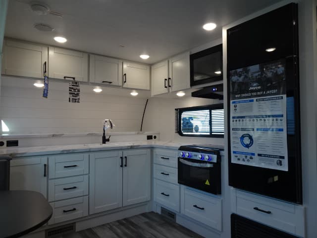 2026 Jayco 2026 Jayco Jay Flight SLX - thumbnail 12