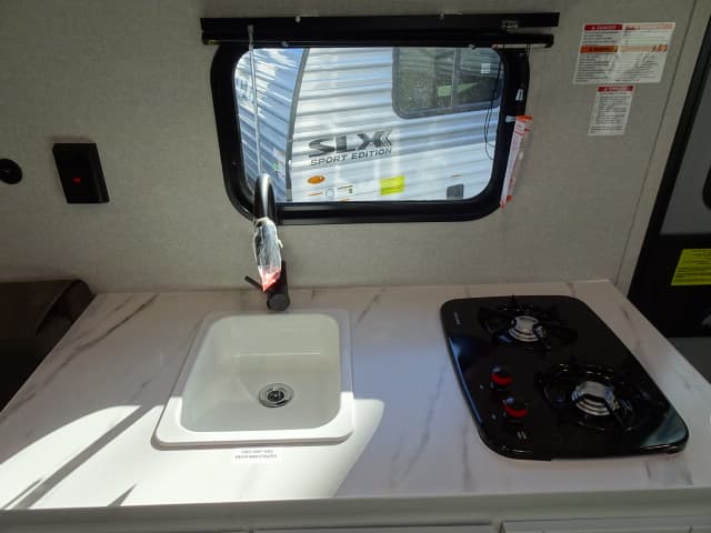 2026 Jayco 2026 Jayco Jay Flight SLX - thumbnail 12