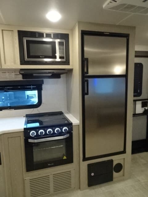 2021 Rockwood 2021 Rockwood Roo - thumbnail 13