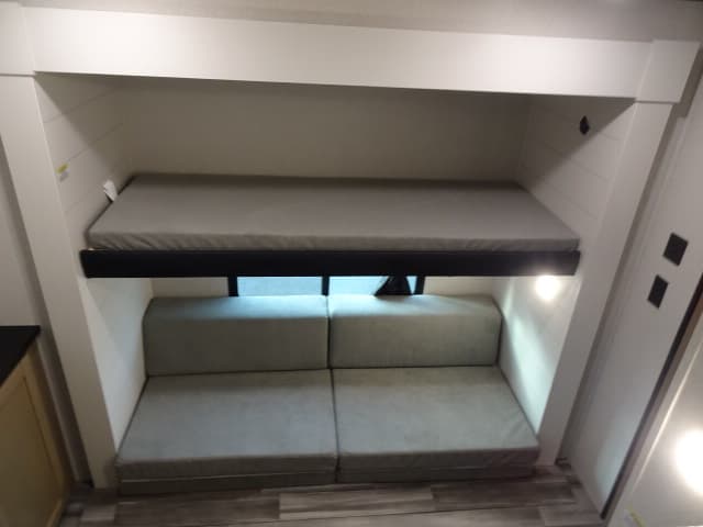 2026 Jayco 2026 Jayco Jay Flight SLX - thumbnail 28