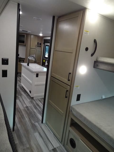 2026 Jayco 2026 Jayco Jay Flight SLX - thumbnail 34