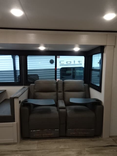 2026 Jayco 2026 Jayco Jay Feather - thumbnail 35