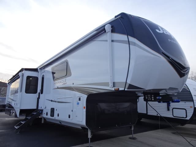 2026 Jayco Pinnacle 38FBRK