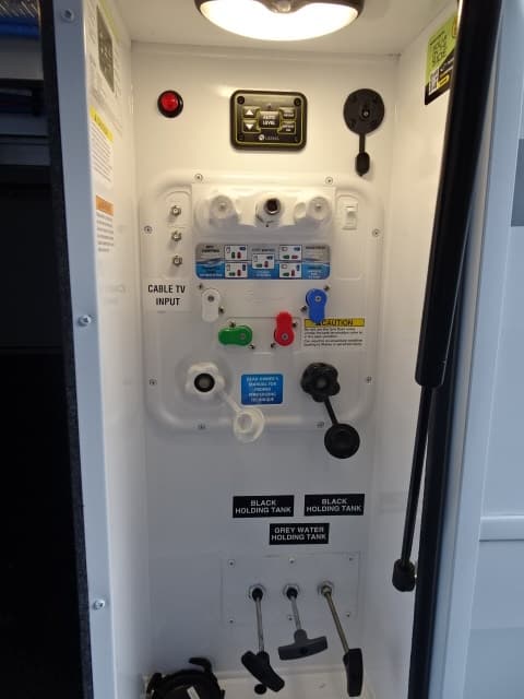 2026 Jayco 2026 Jayco Pinnacle - thumbnail 16