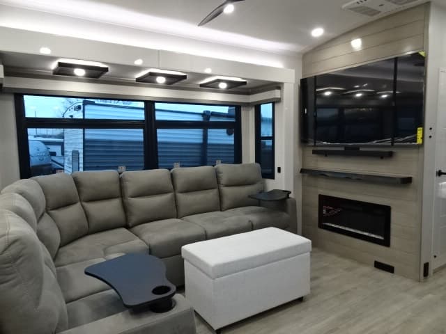 2026 Jayco 2026 Jayco Pinnacle - thumbnail 18