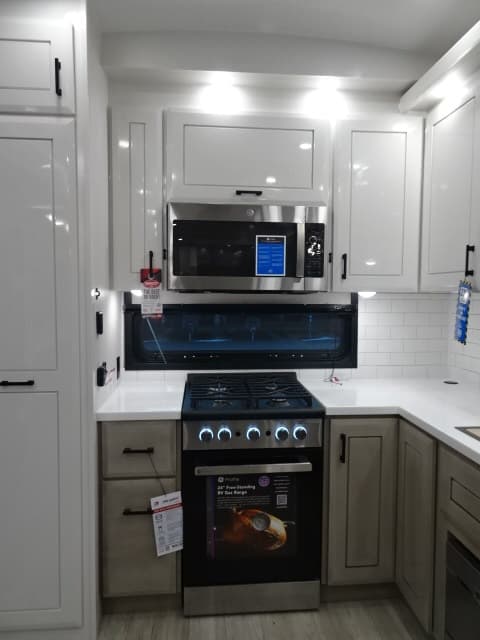 2026 Jayco 2026 Jayco Pinnacle - thumbnail 33