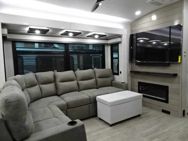 2026 Jayco 2026 Jayco Pinnacle - thumbnail 17