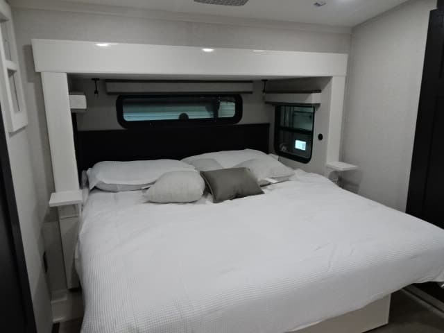 2026 Jayco 2026 Jayco Pinnacle - thumbnail 47